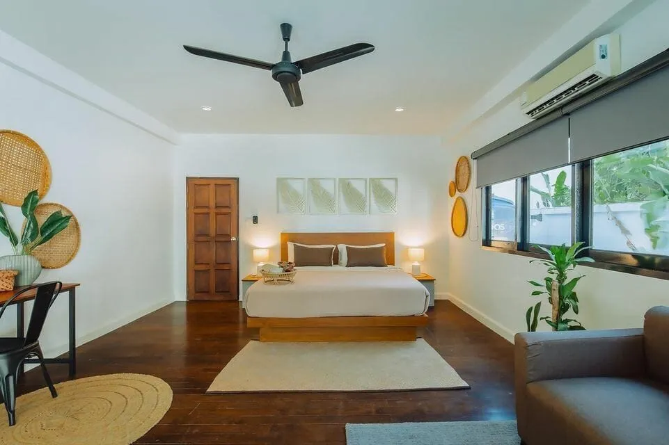 Private Pool Villa with 5 Bedrooms in Rawai Phuket — Thumbnail 6