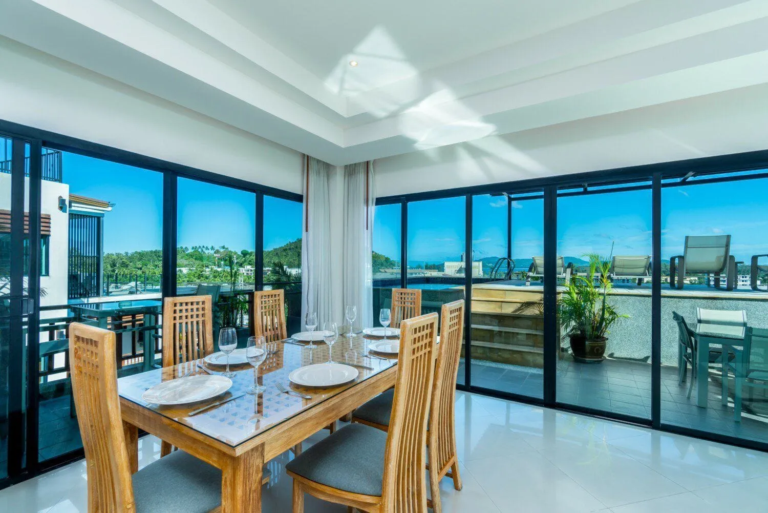 Penthouse 3 Bedrooms with Private Pool For Sale in Choeng Thale Phuket — Thumbnail 9