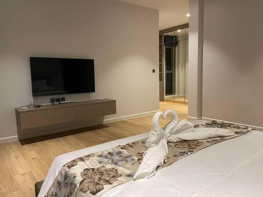 Pool villa 3 bedroom for rent near BISP – in Ratsada, Mueang Phuket — Thumbnail 11