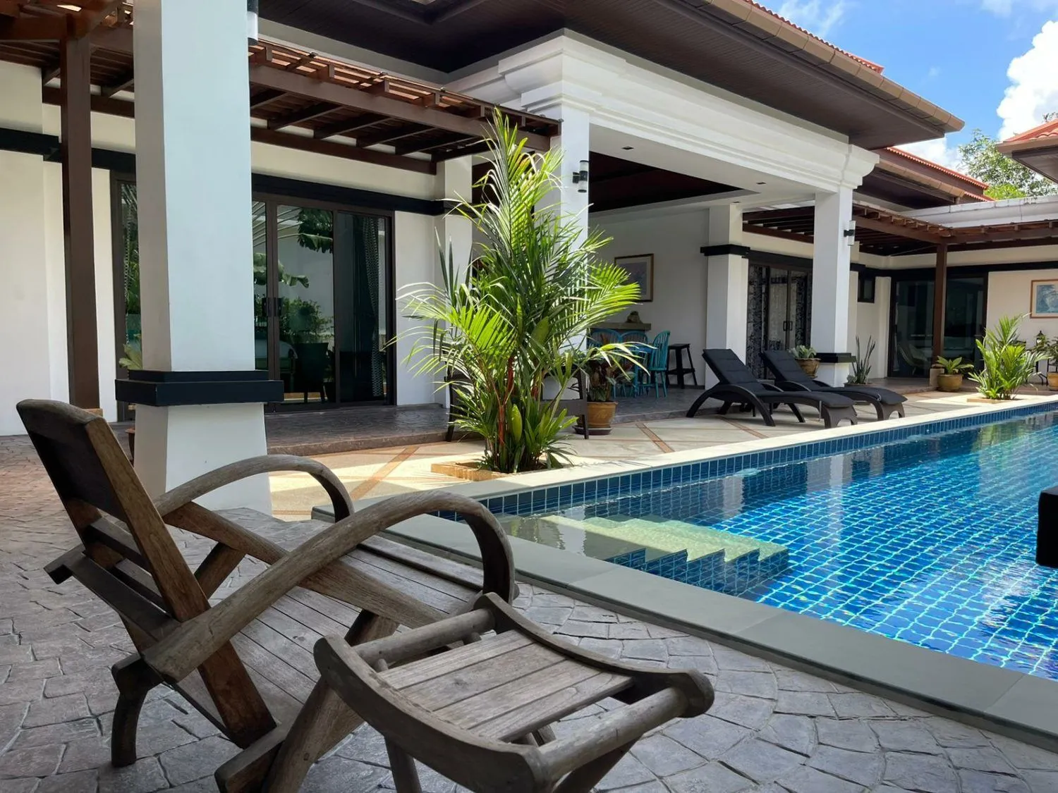 Exclusive 4 bedroom villa for rent in Choeng Thale — Thumbnail 13