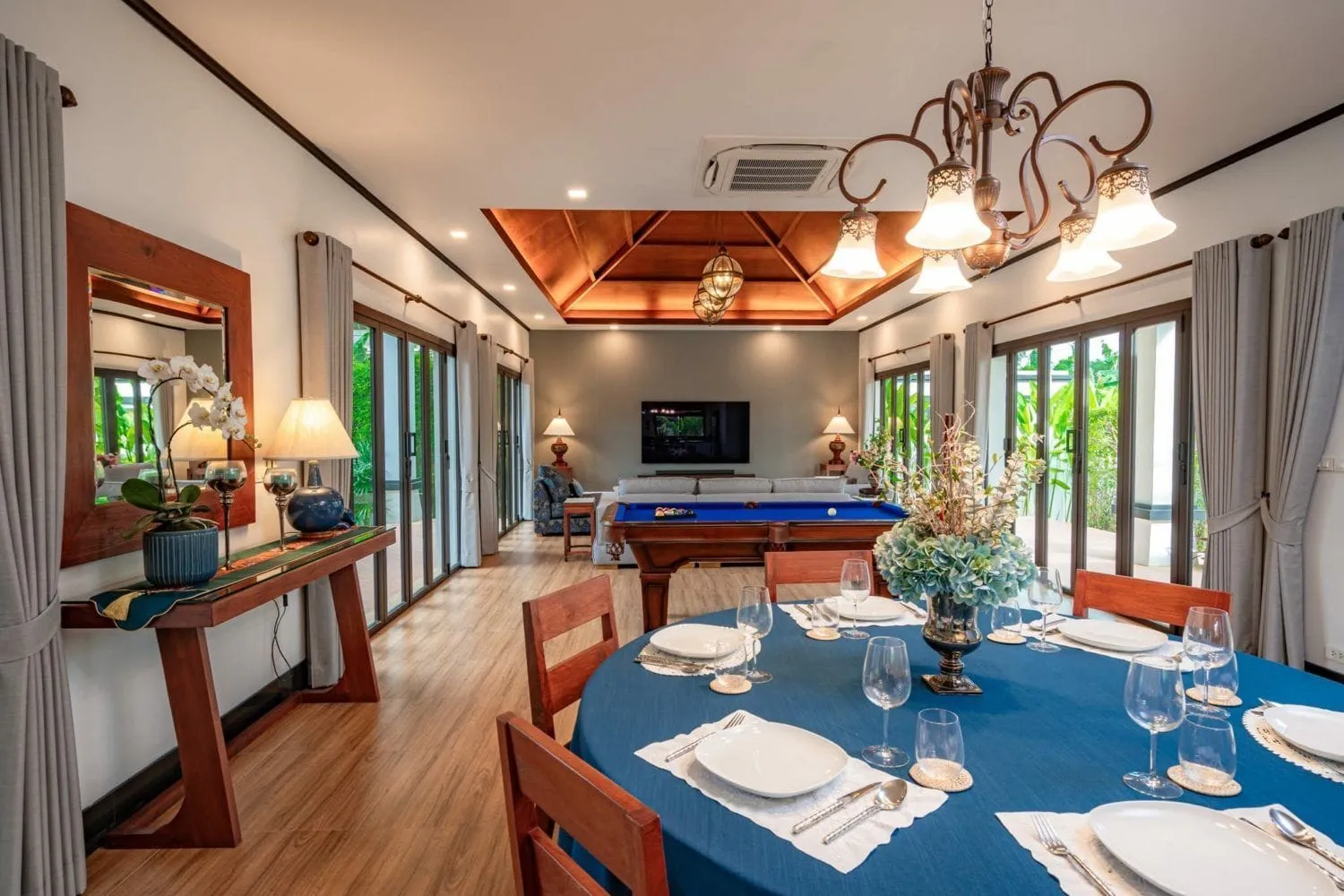 Luxury 4 bedroom villa for rent in Choeng Thale — Thumbnail 8