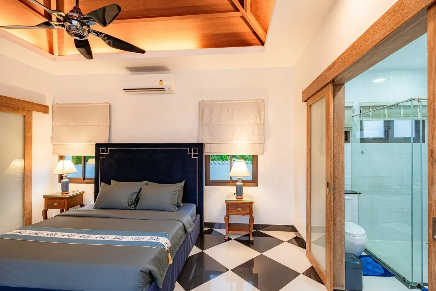 Luxury 4 bedroom villa for rent in Choeng Thale — Thumbnail 16