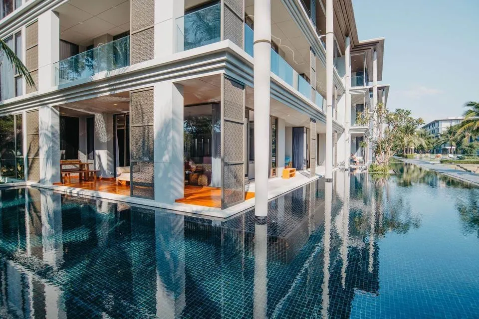 Penthouse Beach Frontage 3 bedroom for sale – in Maikhao, Phuket — Thumbnail 4