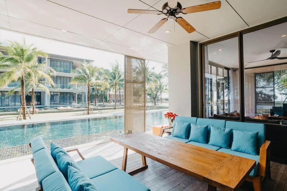 Penthouse Beach Frontage 3 bedroom for sale – in Maikhao, Phuket — Thumbnail 12