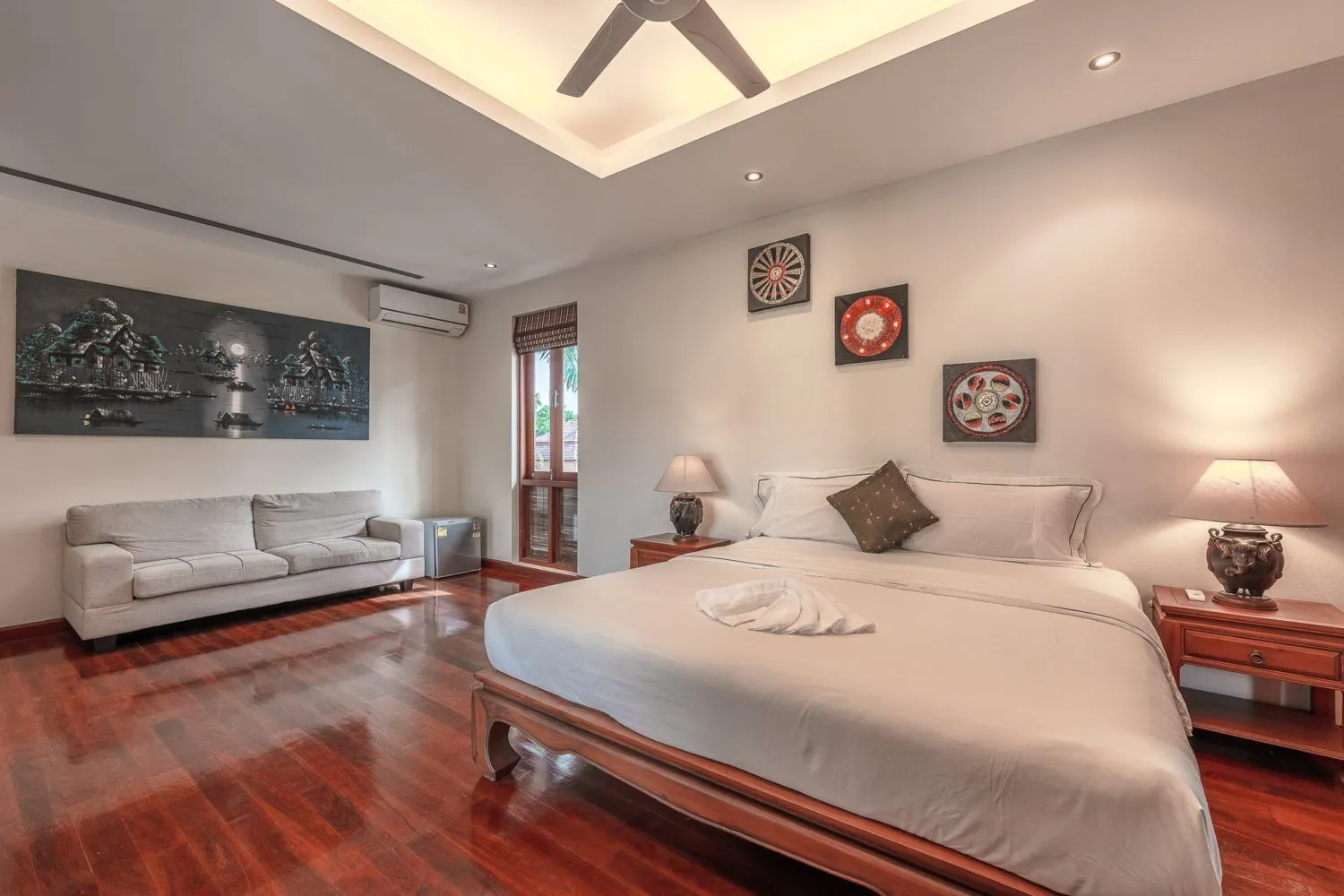 5Bedroom Pool Villa For Rent, Chalong, Phuket — Thumbnail 2