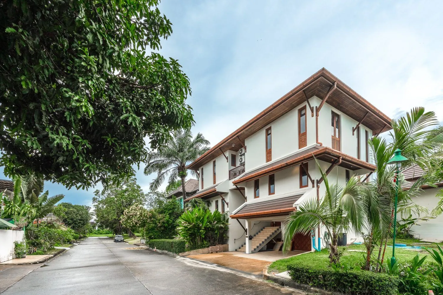 5Bedroom Pool Villa For Rent, Chalong, Phuket — Thumbnail 14