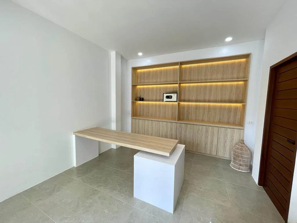 4Bedroom Modern Villa For Sale, Choeng Thale, Phuket — Thumbnail 11
