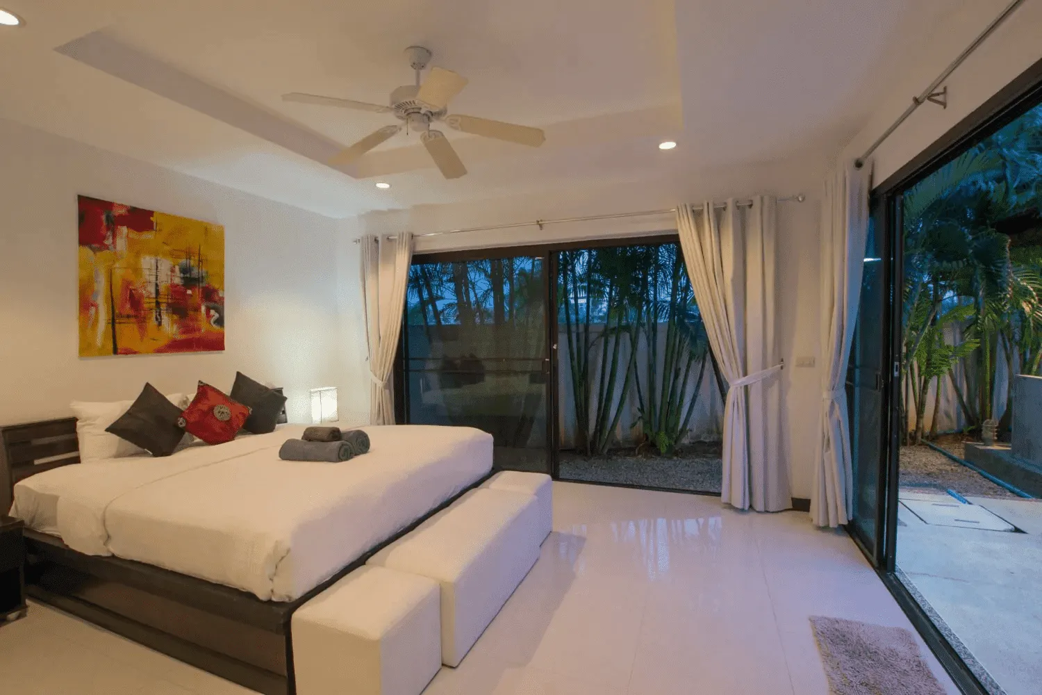 3 Bedrooms Private Pool Villa For Sale In Rawai, Phuket, 600 sqm land — Thumbnail 2