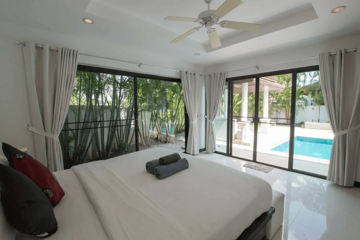 3 Bedrooms Private Pool Villa For Sale In Rawai, Phuket, 600 sqm land — Thumbnail 3
