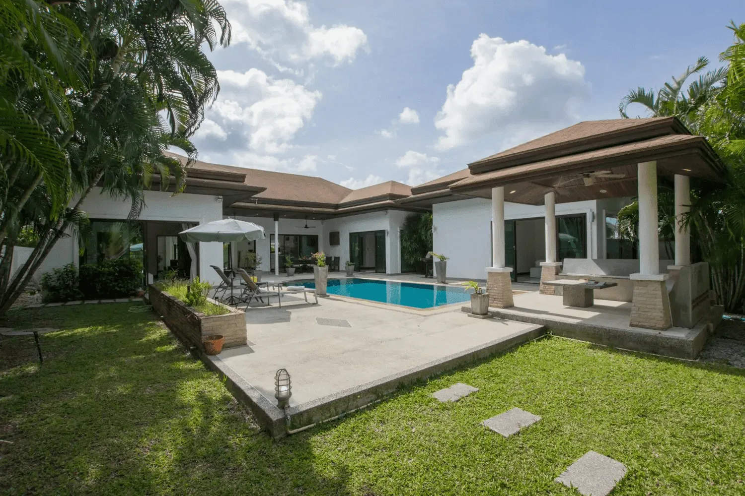 3 Bedrooms Private Pool Villa For Sale In Rawai, Phuket, 600 sqm land — Thumbnail 12