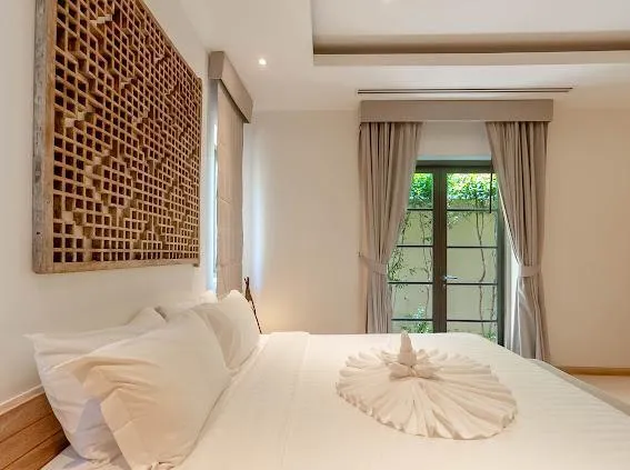 3 Bedrooms 600 sqm. With Private Pool For Sale In Bangtao Phuket — Thumbnail 15