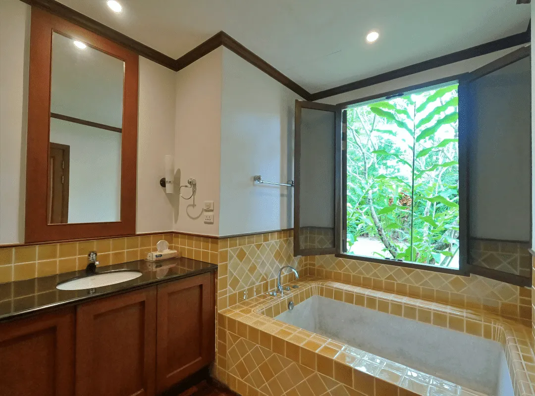 Exclusive 4 Bedroms and Office Rooms Villa 1300 Sqm. With Private Pool For Sale In Bangtao Phuket — Thumbnail 10