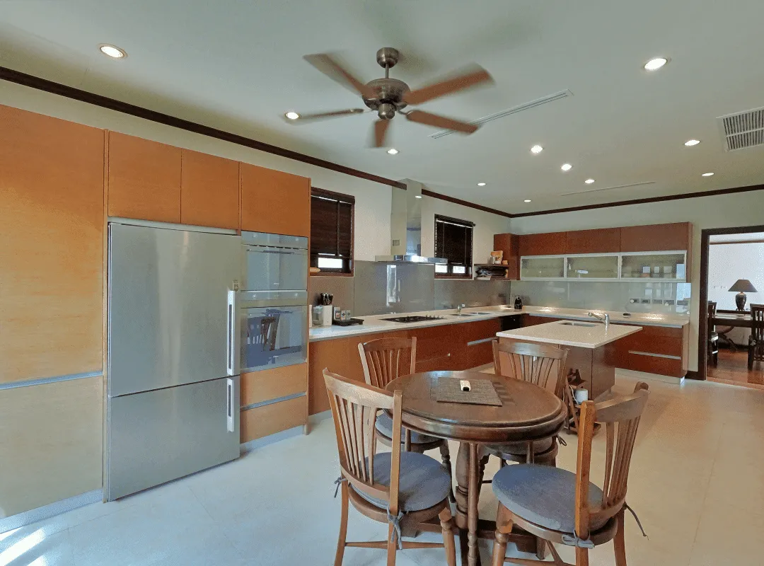 Exclusive 4 Bedroms and Office Rooms Villa 1300 Sqm. With Private Pool For Sale In Bangtao Phuket — Thumbnail 16