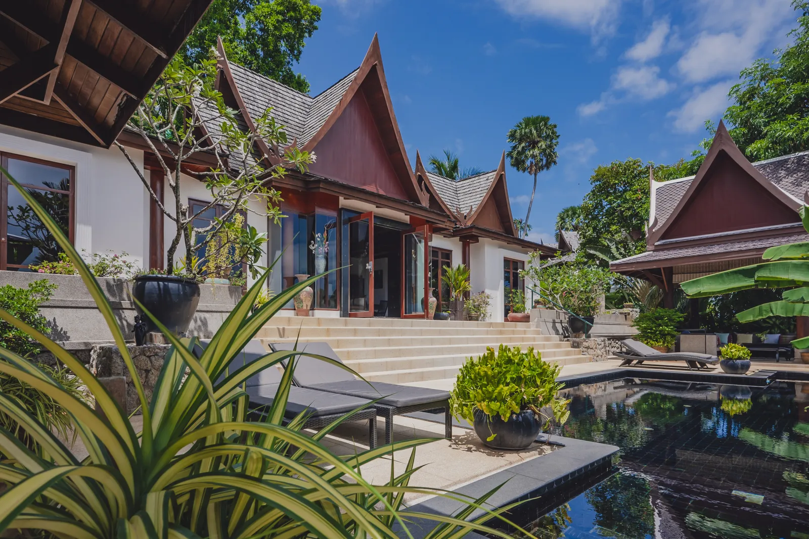Ayara Surin | Luxury Seaview 3 bedroom villa for rent — Thumbnail 11
