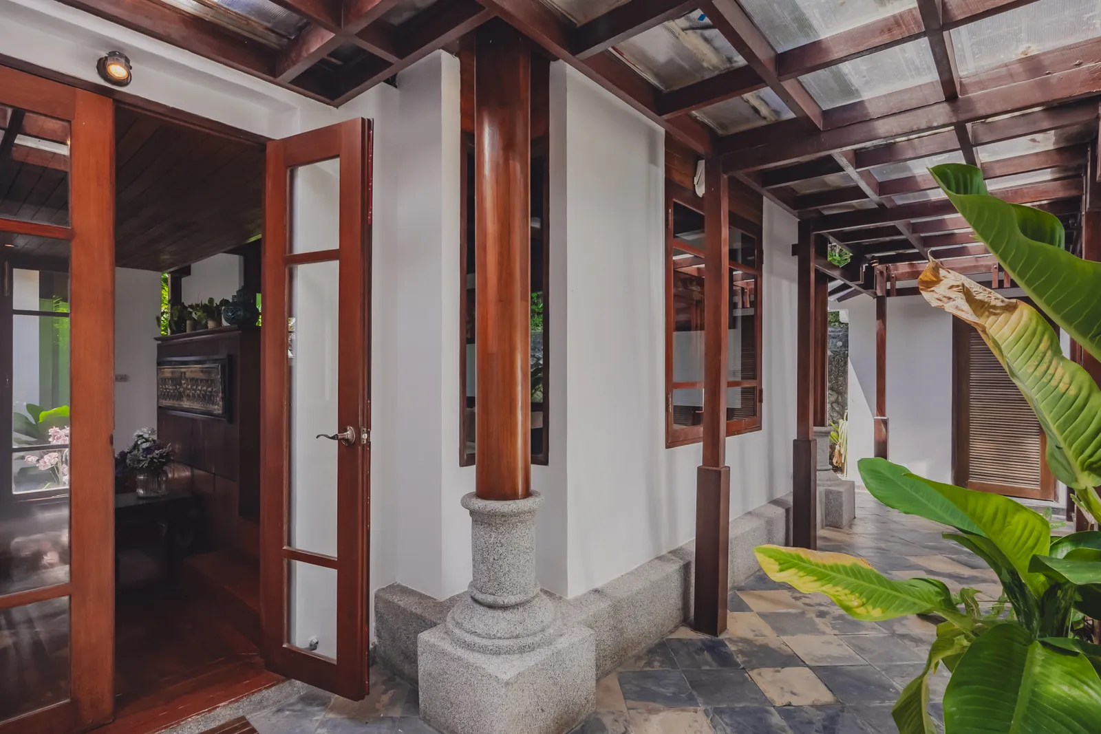 Ayara Surin | Luxury Seaview 3 bedroom villa for rent — Thumbnail 16