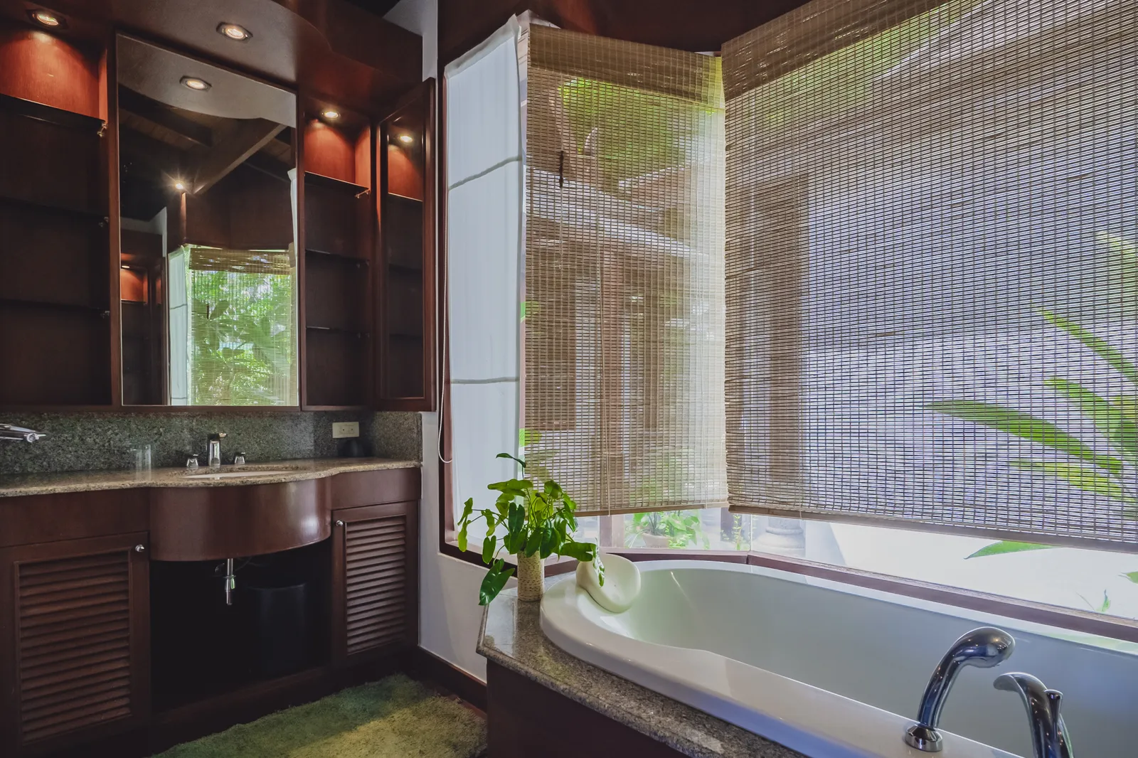 Ayara Surin | Luxury Seaview 3 bedroom villa for rent — Thumbnail 23