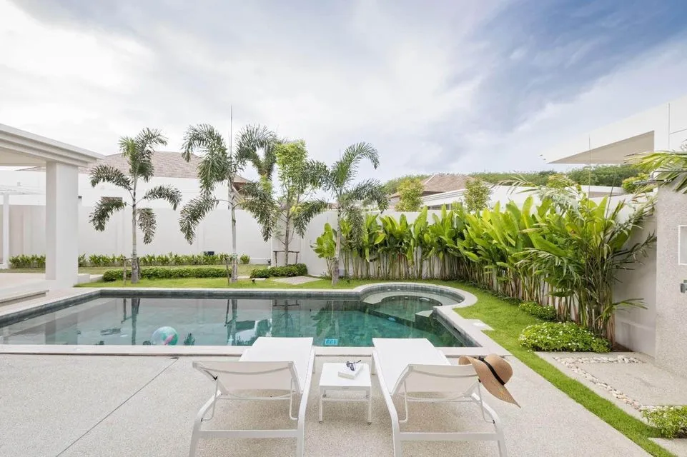 Trichada Tropical Pool Villa – 3 bedrooms with private pool for rent in Choeng Thale — Thumbnail 3