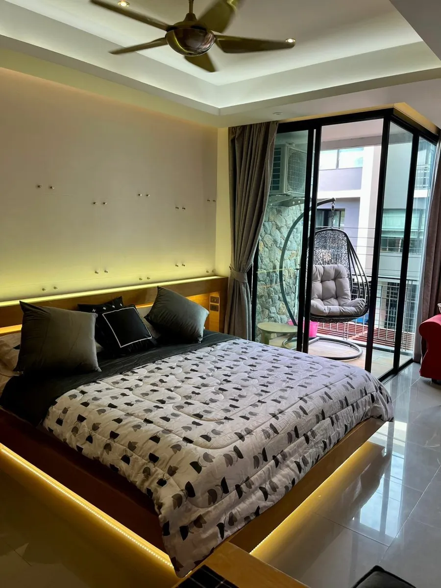 Condominium 36 sqm. for Sale In Nai-Harn ,Rawai Phuket — Thumbnail 3