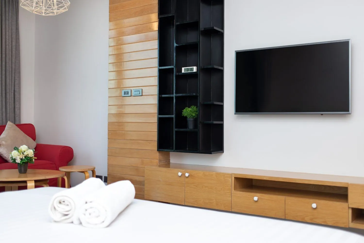 Condominium 36 sqm. for Sale In Nai-Harn ,Rawai Phuket — Thumbnail 4