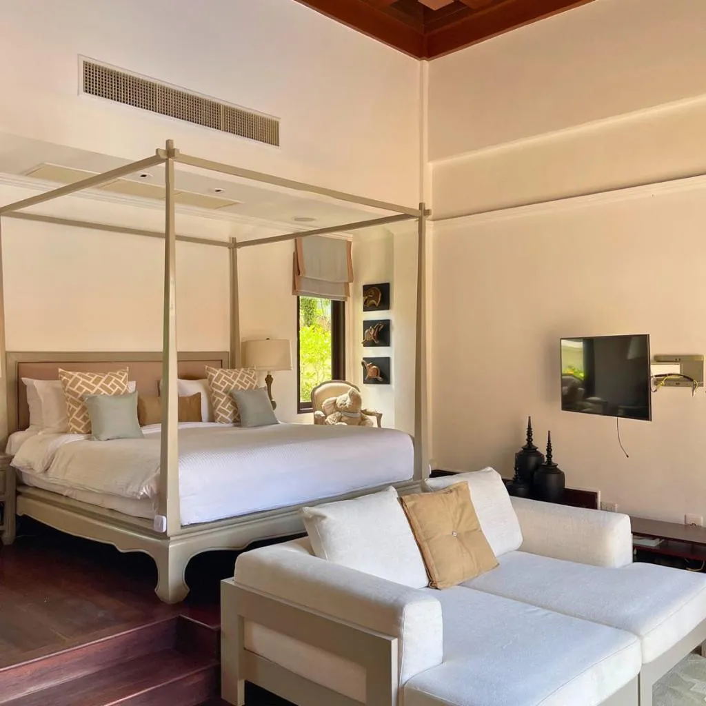 4 Bedrooms Villa Style Balinese With Private Pool For Sale In Choeng Thale Phuket — Thumbnail 13