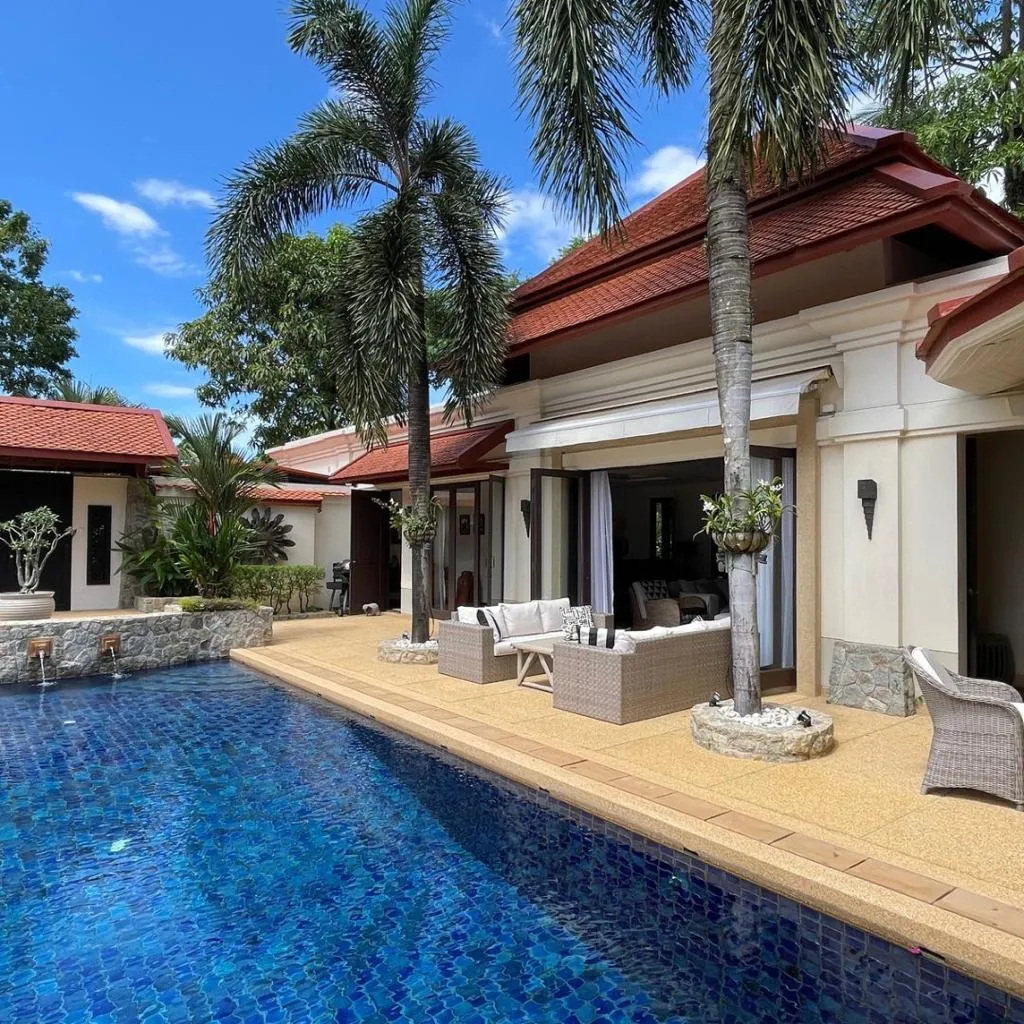 4 Bedrooms Villa Style Balinese With Private Pool For Sale In Choeng Thale Phuket — Thumbnail 15