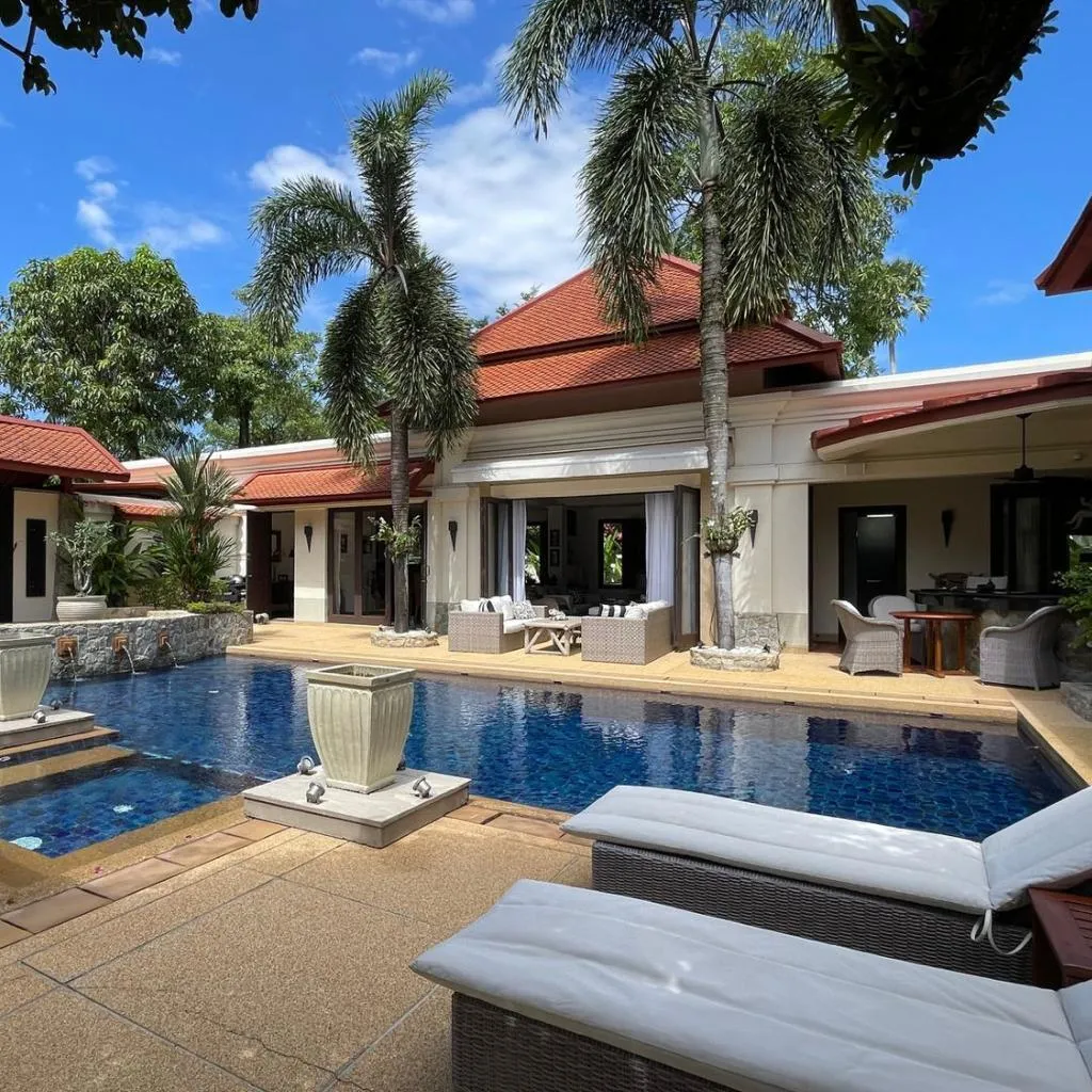 4 Bedrooms Villa Style Balinese With Private Pool For Sale In Choeng Thale Phuket — Thumbnail 17