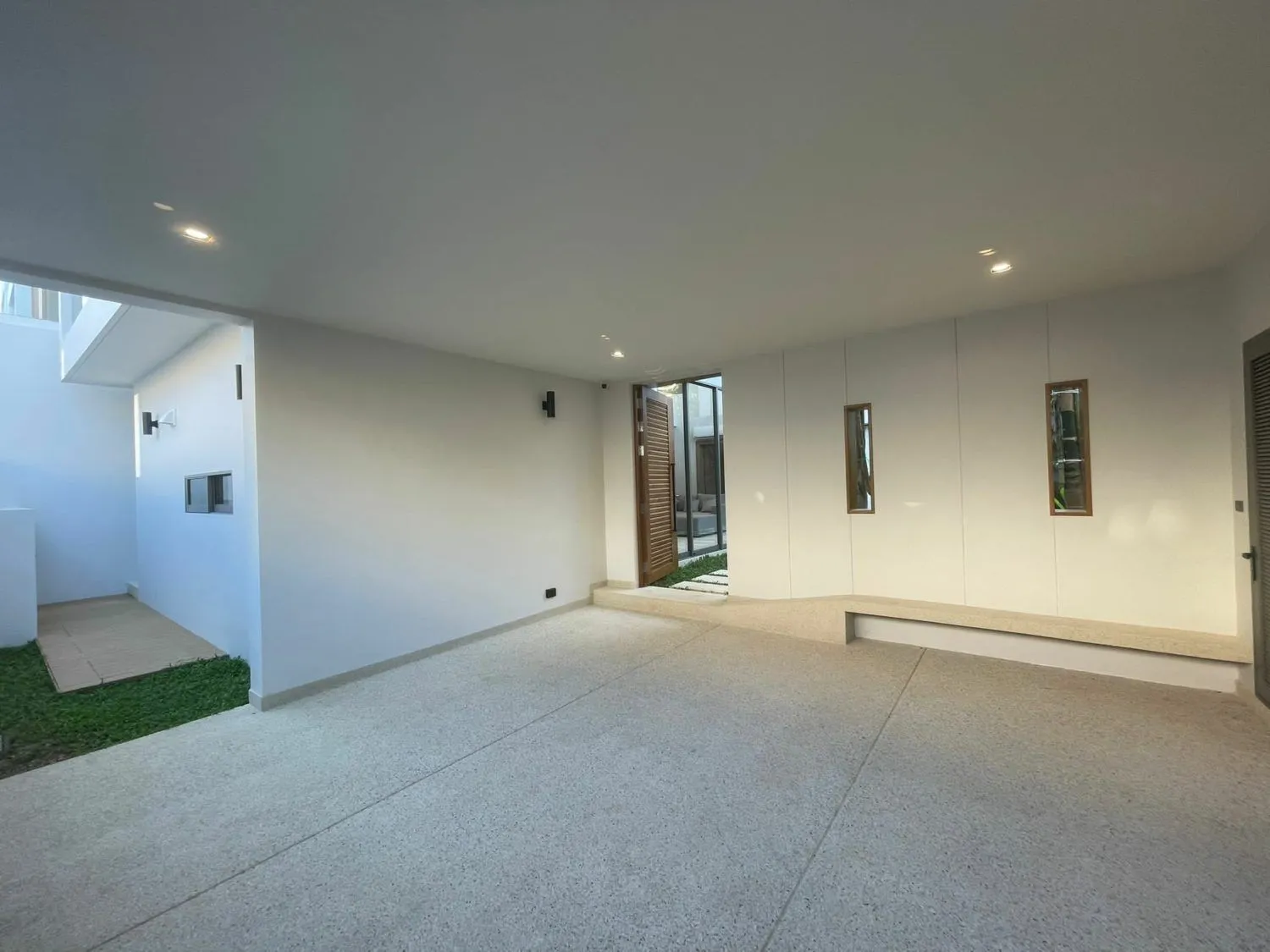 3 Bedrooms 3.5 Bathrooms With Private Pool For Sale In Choeng Thale Phuket — Thumbnail 14
