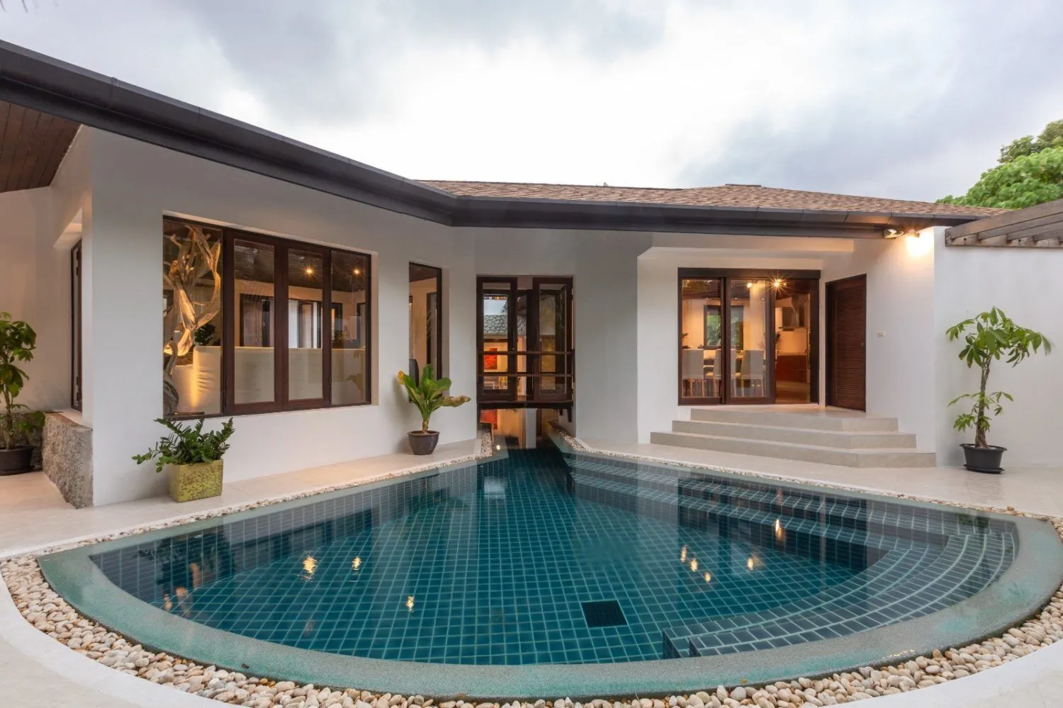 Surin Spring 6 bedrooms villa for rent in Surin — Thumbnail 5