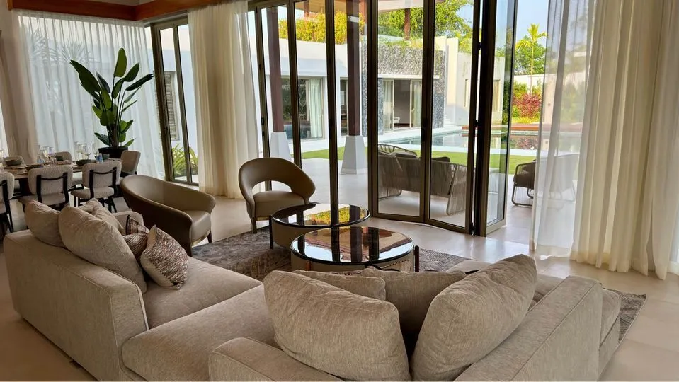 Spacious 1400 sqm Botanica 5 bedrooms with private pool for rent in Choeng Thale,Thalang
