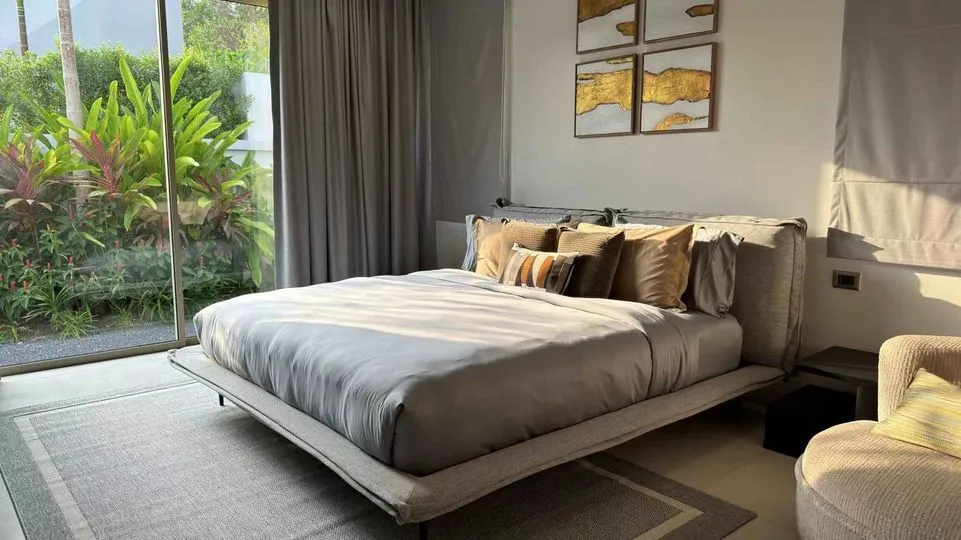 Spacious 1400 sqm Botanica 5 bedrooms with private pool for rent in Choeng Thale,Thalang — Thumbnail 11