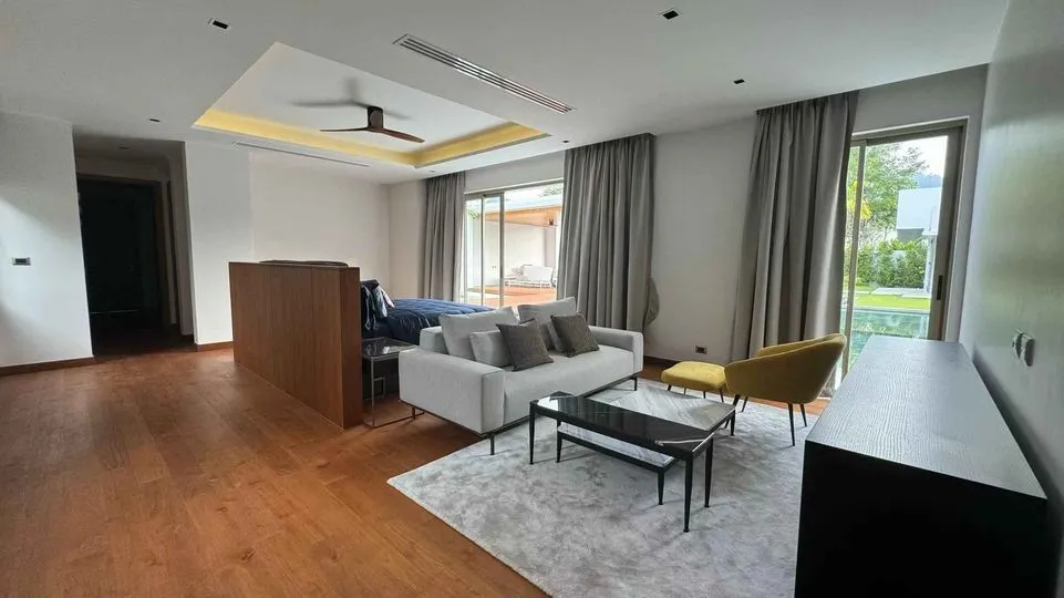 Spacious 1400 sqm Botanica 5 bedrooms with private pool for rent in Choeng Thale,Thalang — Thumbnail 14