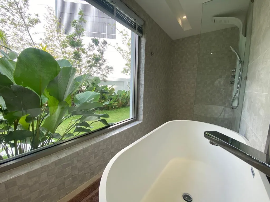 3 Bedrooms Brand New Villa with Private Pool For Sale In Choeng Thale Phuket — Thumbnail 2