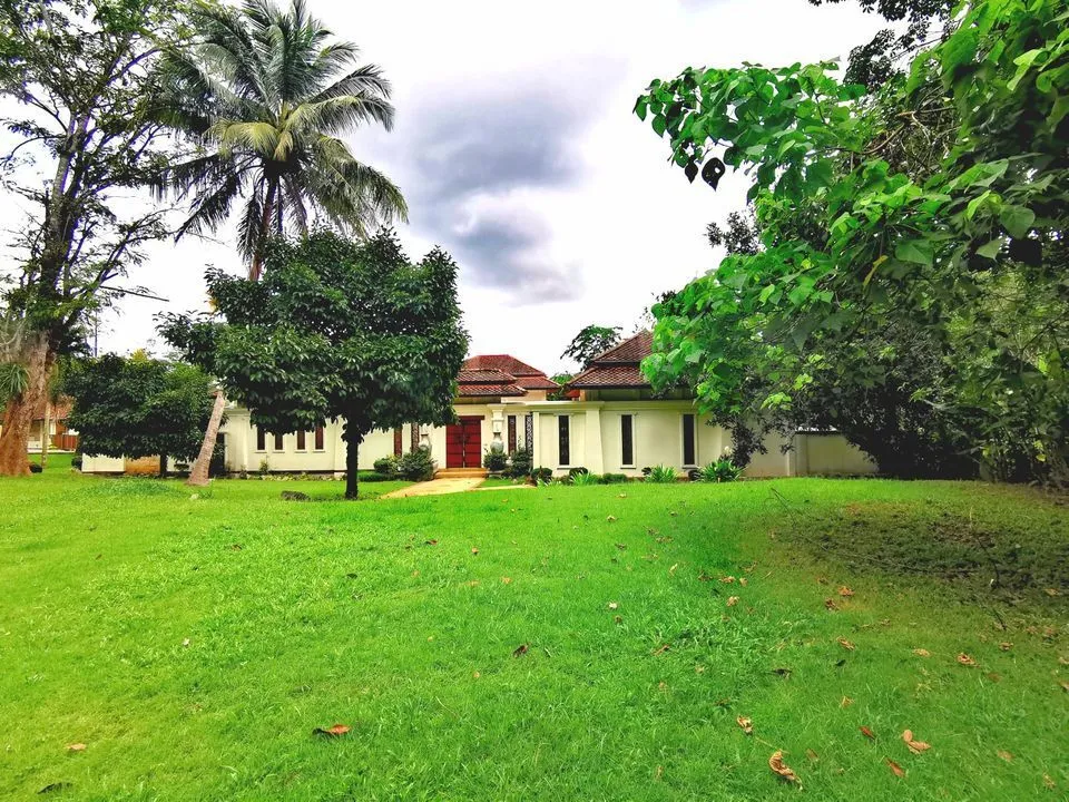 Large garden 5 bedrooms villa for rent in Thalang — Thumbnail 15