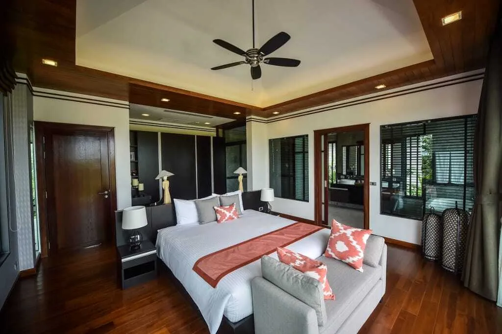 The Lake House 4 bedrooms villa for rent in Choeng Thale — Thumbnail 20