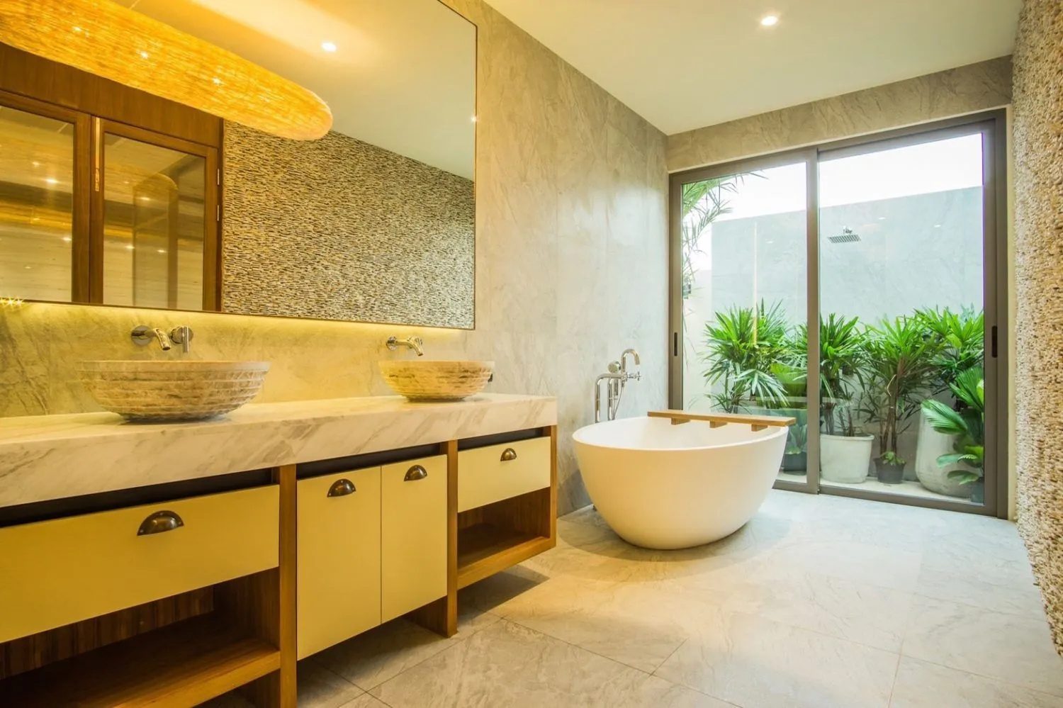 3 Bedrooms Villa 528.5 Sqm. With Private Pool For Sale In Choeng Thale  Phuket — Thumbnail 5