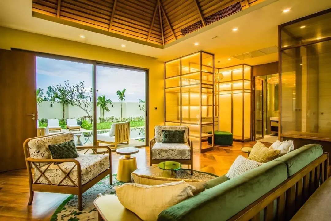 3 Bedrooms Villa 528.5 Sqm. With Private Pool For Sale In Choeng Thale  Phuket — Thumbnail 14
