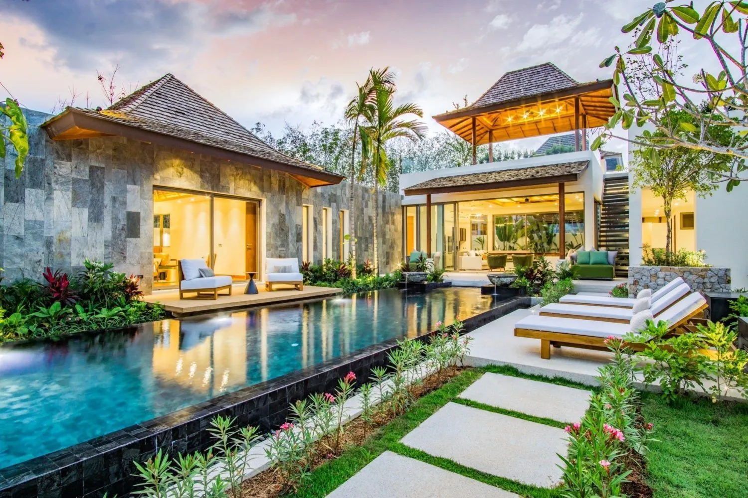 3 Bedrooms Villa 528.5 Sqm. With Private Pool For Sale In Choeng Thale  Phuket — Thumbnail 22