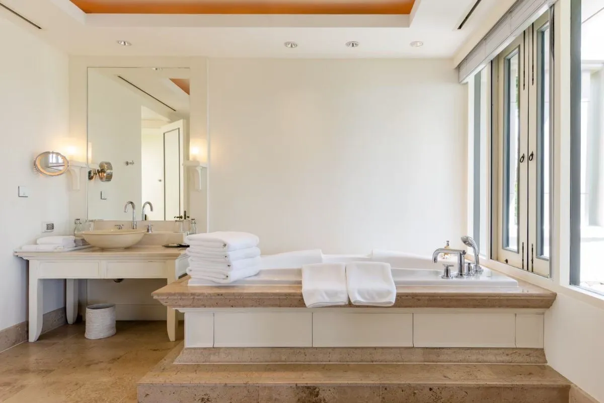 Luxury Stunning 3 Bedrooms Sea View With Private Pool For Sale In Choeng Thale Phuket — Thumbnail 22