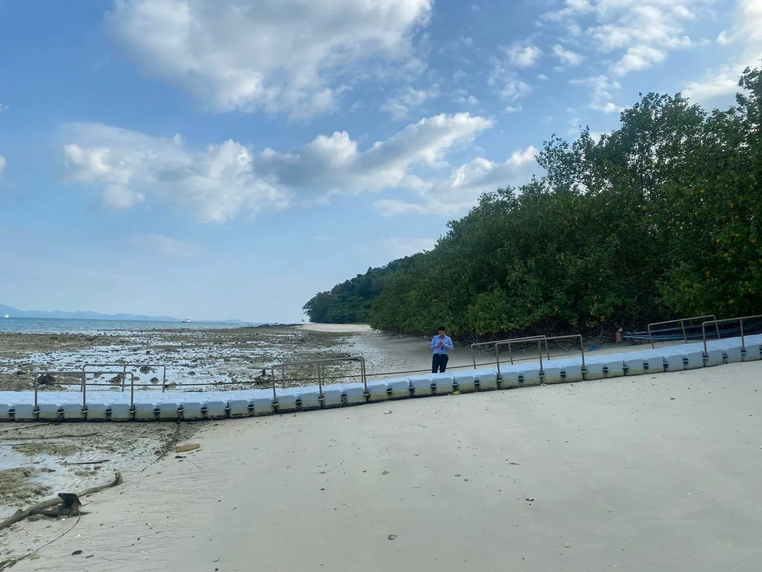 Land 94 Rai Next to Sandy Beach For Sale At Naka Yai Island Phuket — Thumbnail 9
