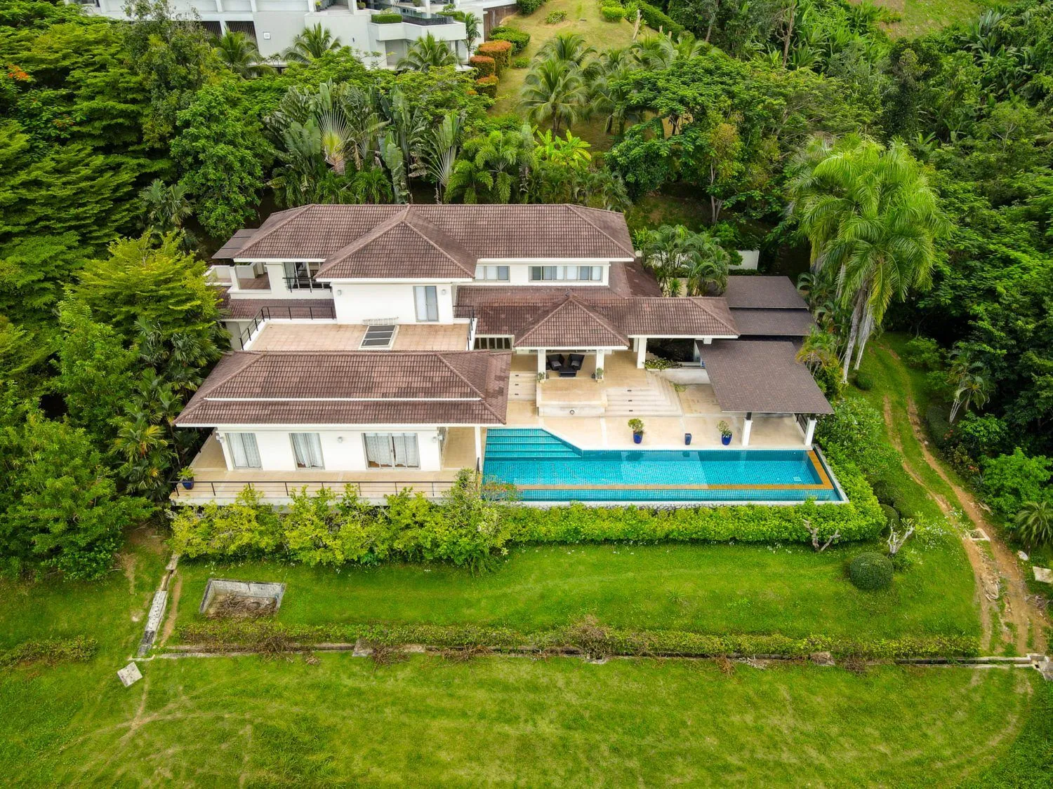 5 Bedrooms Sea View Villa 2092.4 Sqm. For Sale In Ao Por Phuket — Thumbnail 17