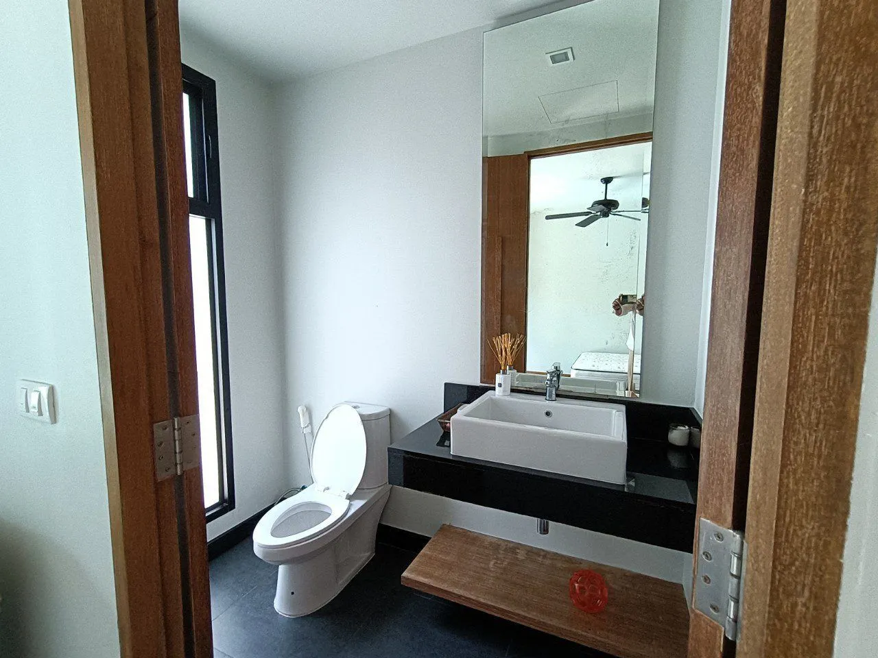 3 Bedrooms Pool Villa Land Area 263.60 Sqm. With Private Pool For Sale In Choeng Thale Phuket — Thumbnail 8