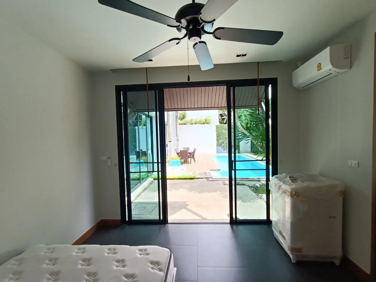 3 Bedrooms Pool Villa Land Area 263.60 Sqm. With Private Pool For Sale In Choeng Thale Phuket — Thumbnail 9