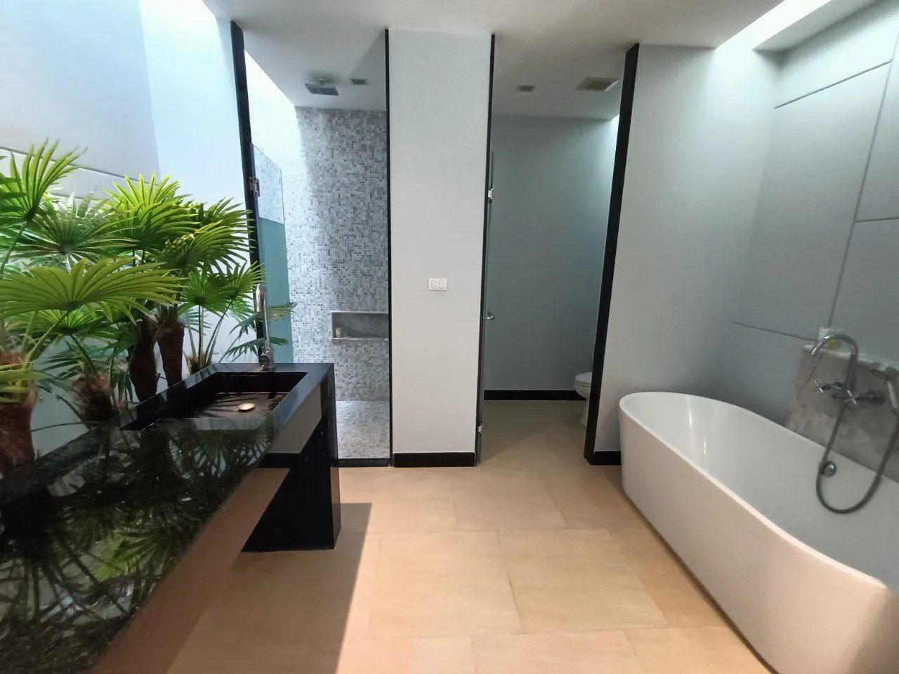 Boutique Pool Villa 3 Bedrooms 360.80 Sqm. With Private Pool For Sale In Choeng Thale Phuket — Thumbnail 2