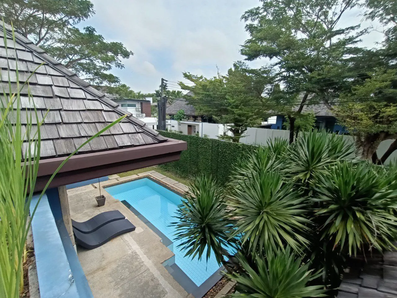 2 Bedrooms With Privat Pool Land Area 223 sqm. For Sale In Choeng Thale Phuket — Thumbnail 14