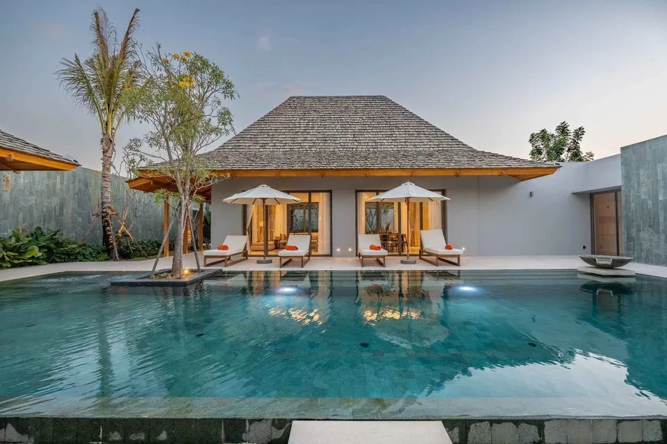Anchan Tropicana 4 bedrooms pool villa for rent in Thalang Choeng Thale,Phuket — Thumbnail 2