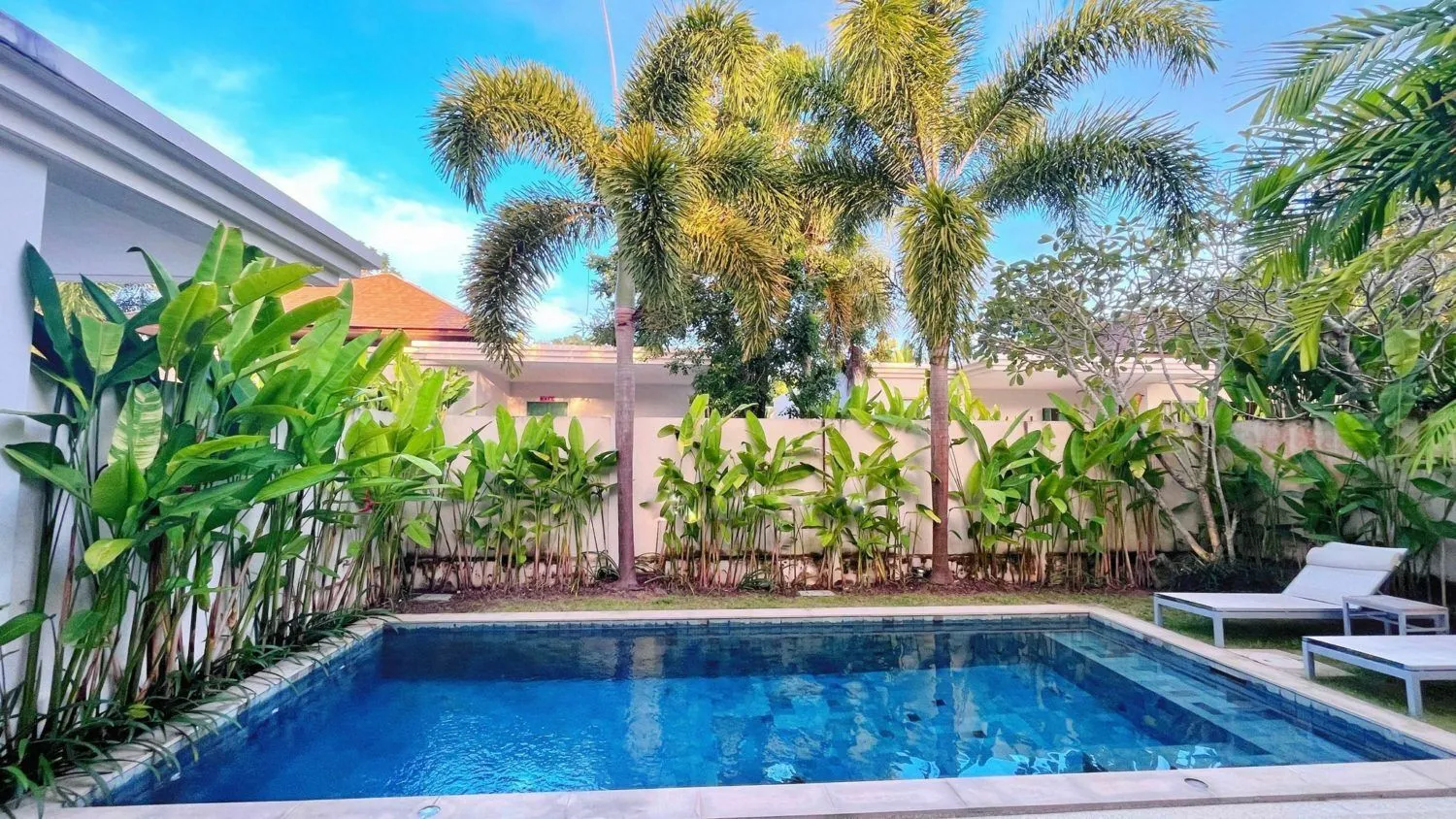 Trichada 3 bedrooms pool villa for rent in Choeng Thale — Thumbnail 2