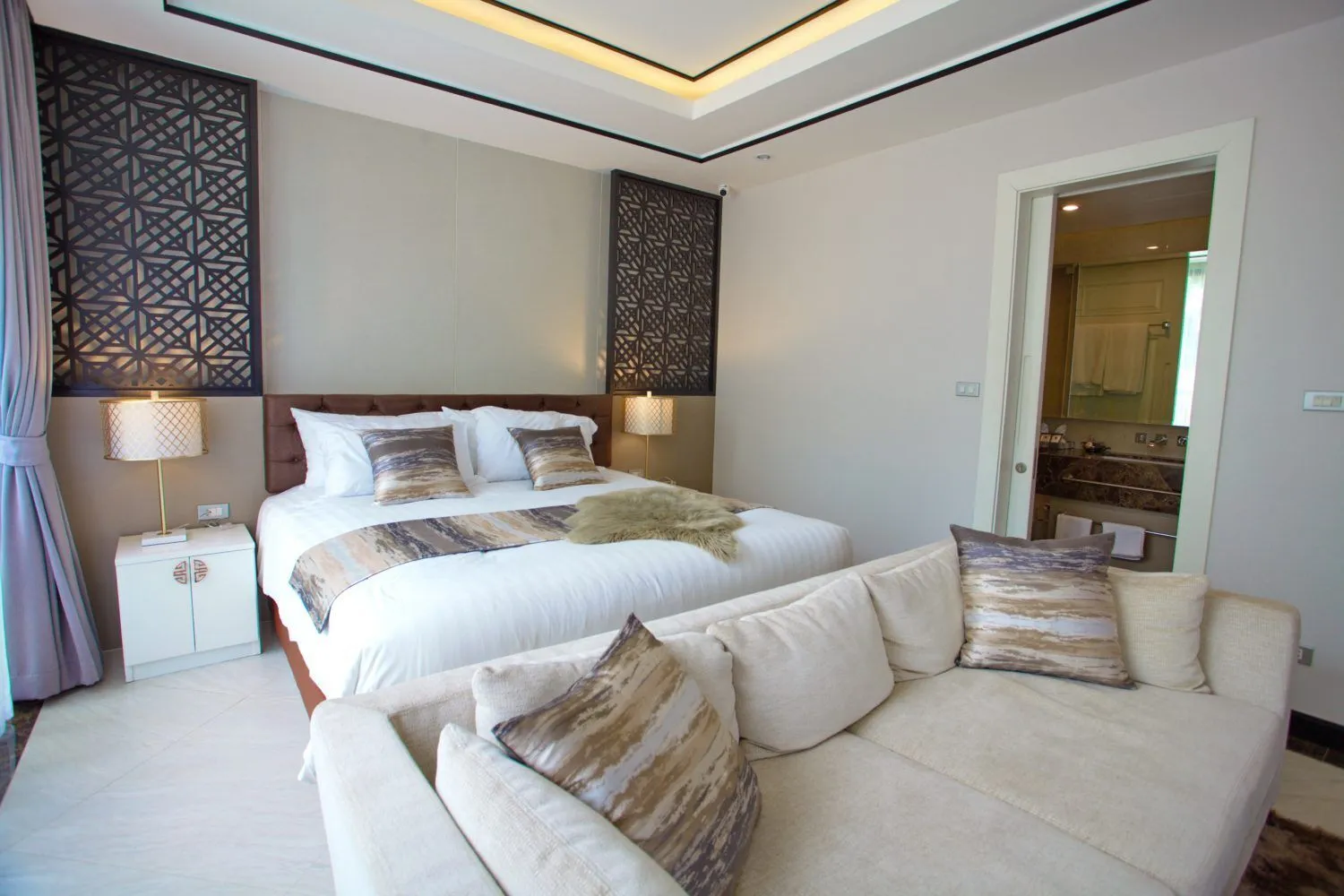 2 Bedrooms Seaview Condominium For Sale In Choeng Thale Phuket — Thumbnail 13