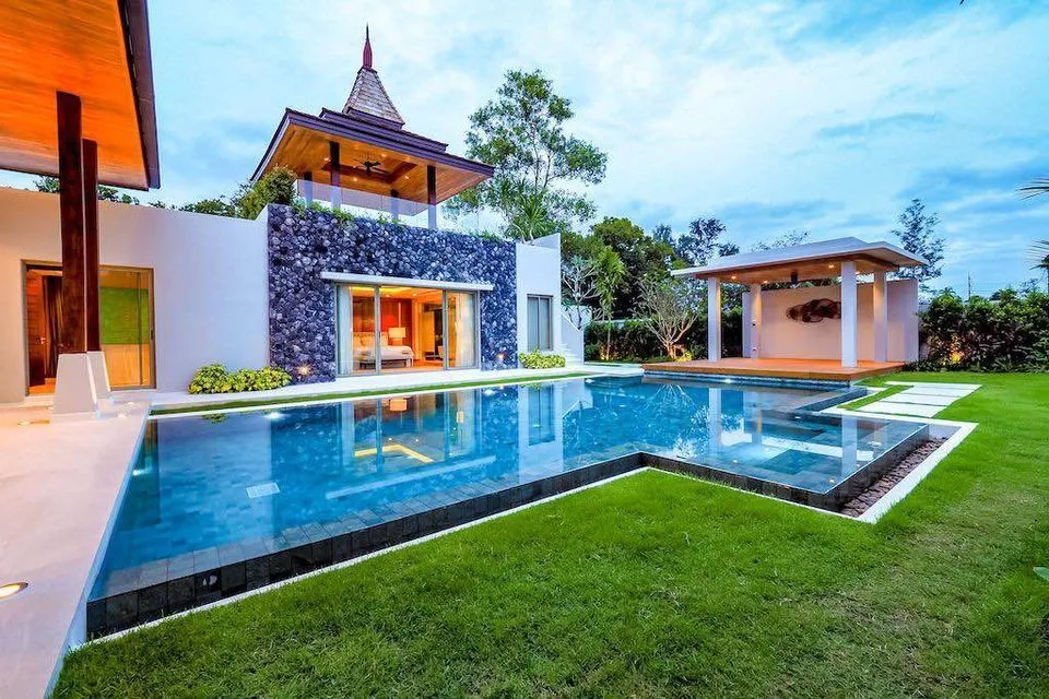 Botanica Bangtao – 4 bedrooms with private pool villa for rent in Choeng Thale — Thumbnail 9