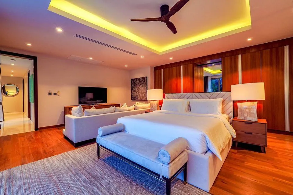 Botanica Bangtao – 4 bedrooms with private pool villa for rent in Choeng Thale — Thumbnail 13