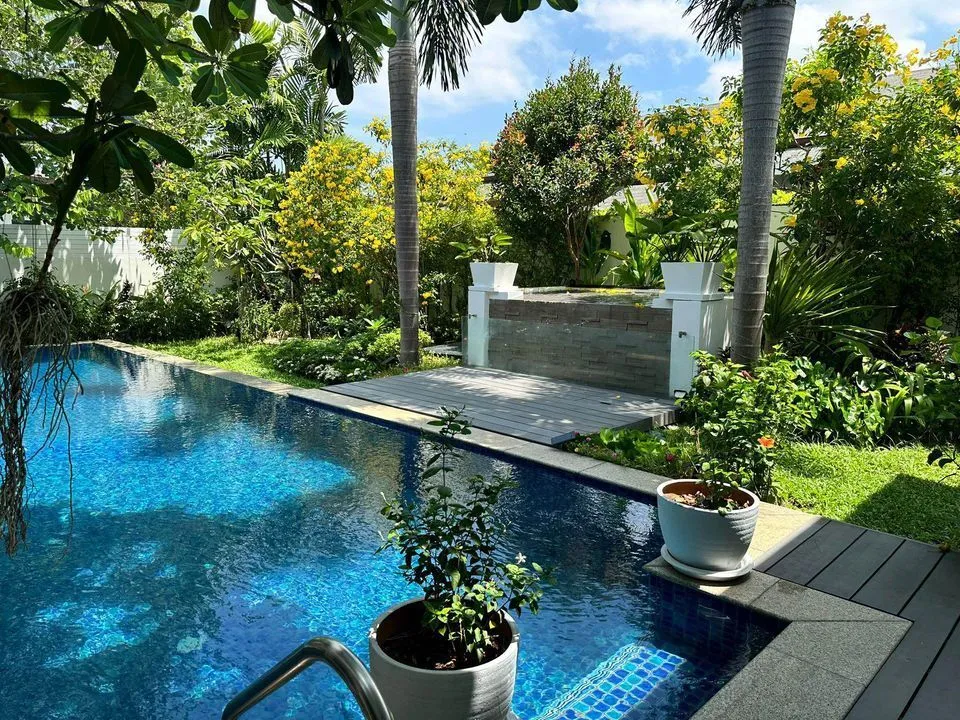 Spacious 3 bedroom with private pool for rent in Layan Beach — Thumbnail 2